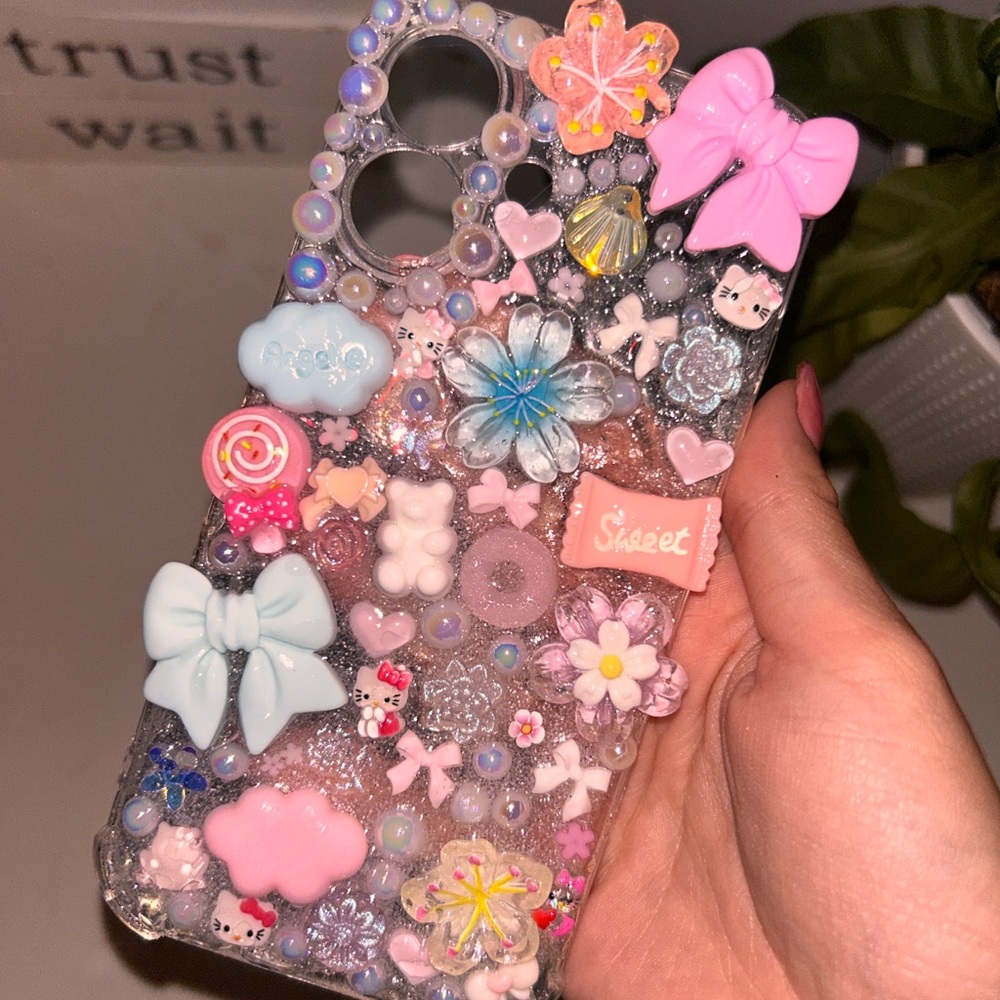 Cute Decorated Phone Case with Bows and Flowers